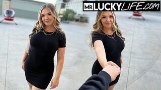 Blond Bombshell Fucks Hard After Naughty😈 Getaway