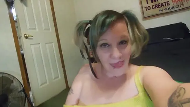 St  Patty′s lucky sex machine — first time &mdash;  girl cum overload