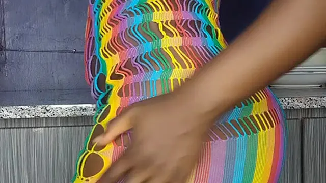 Big ass ebony girlfriend goes naughty in the kitchen