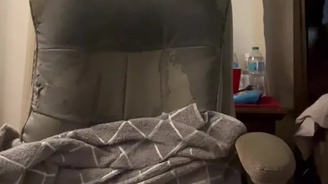 Hot Tattooed Guy Jerking Off With Female Fan Over The Phone