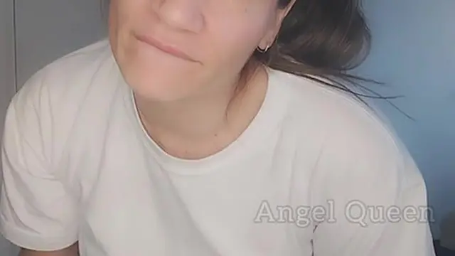 Te pido la lechita &mdash;  aceite en culo y tetas &mdash;  video personalizado