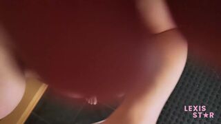Horny Housewife Milf Gives Blowjob to Construction Worker