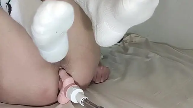 东方少女白袜自慰阳具抽插失禁 伪娘 异装癖