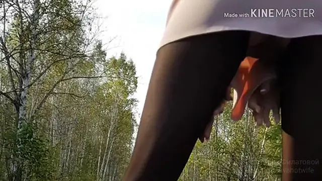 Strolling through the park in a mini dress &mdash;  bare pussy🌮️ exposed