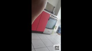 ????????MY MOTHER-IN-LAW IS COOKING WITHOUT UNDERWEAR ????AND I SEE HER BIG ASS ????????