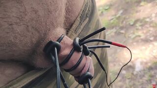 Electro device fucked my cock. Much sperm in outdoors