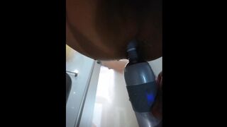 グリセリン浣腸後デンマ挿入　大量排出　アナル痙攣