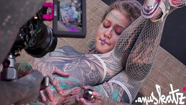 Custom XXX tease - Unfiltered intimacy with Anuskatzz - 4K clarity & raw appeal