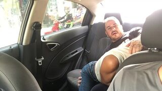 I give my boyfriend a wonderful blowjob in the back seat of the Uber