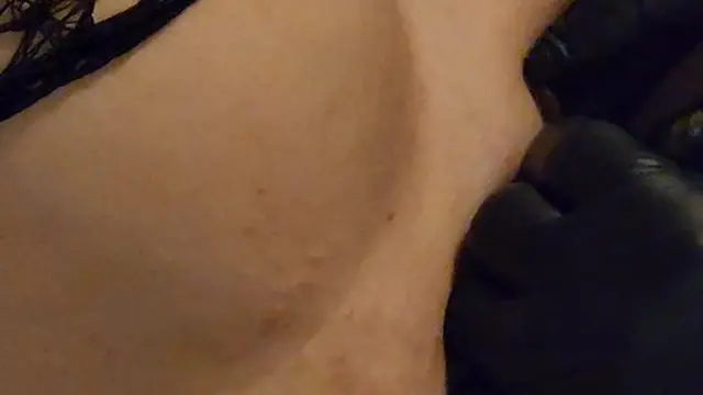 Changing my clit ring