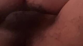 Mi culo la siente más adentro con los sentones 