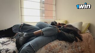 Two slutty lesbians fuck in leather jackets and boots.
