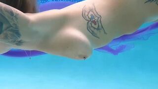 underwater masturbation