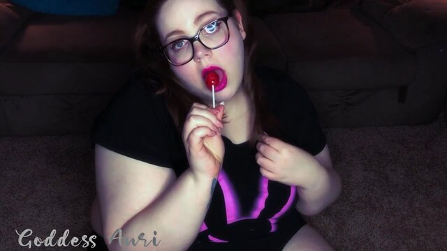 Goon gets dominated and serviced in French