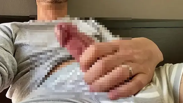 Married dude with a huge member jerks it off