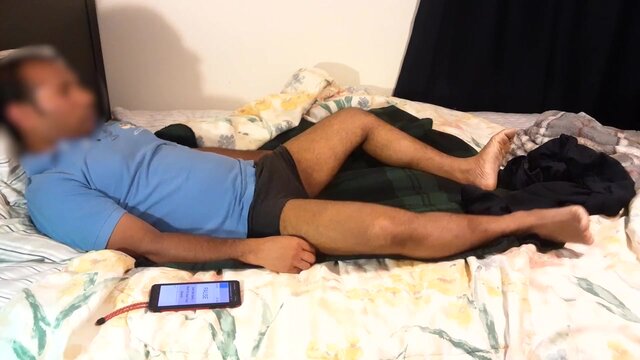 Hands-free solo masturbation with multiple cumshots