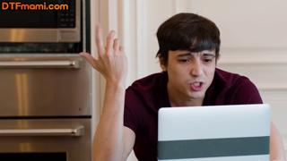 Quivering nympho milf, cock🍆-thirsty stepmom's kitchen slam from nerdy stepson's eager prick